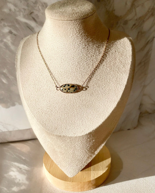 Collier Camรฉlia