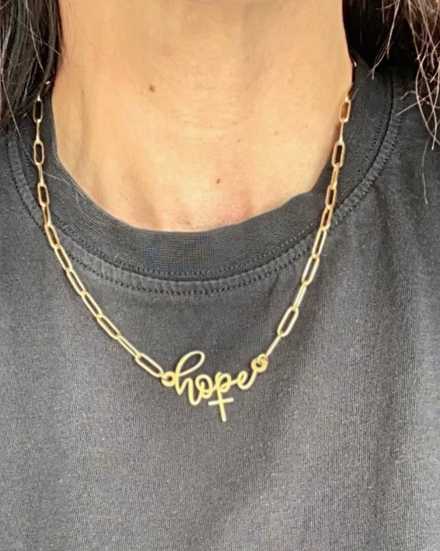 Collier Hope